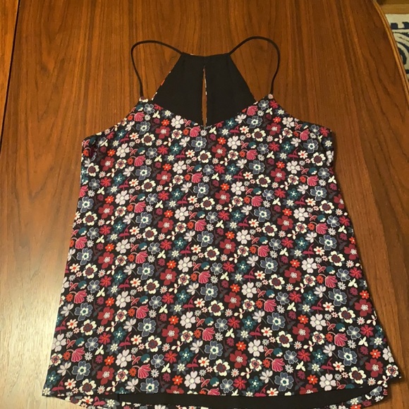 Express Reversible Tank Top - Picture 1 of 6